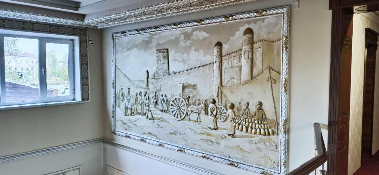 Hotel Reikartz Urgencz Zewnętrze zdjęcie
